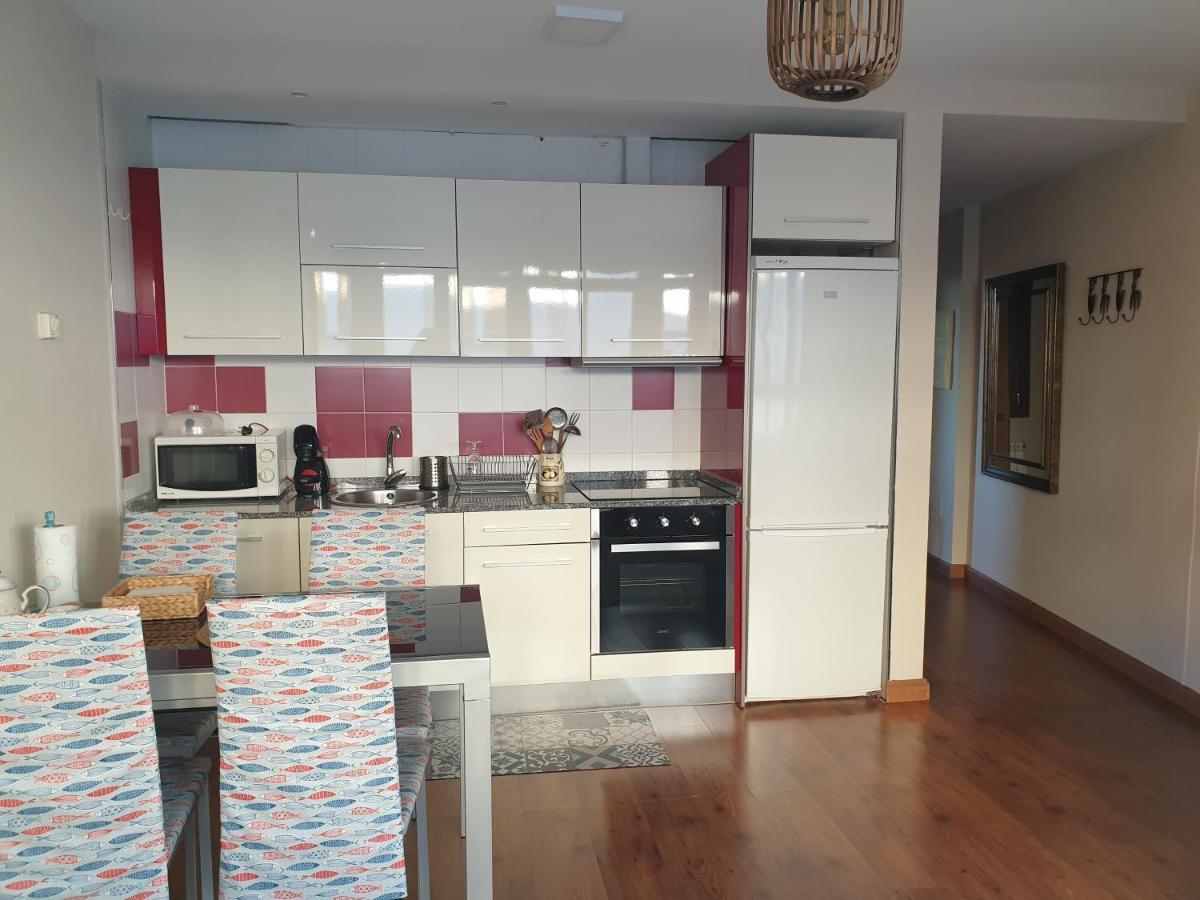 Apartamento Cine Colon 2 Ribadeo Exterior foto
