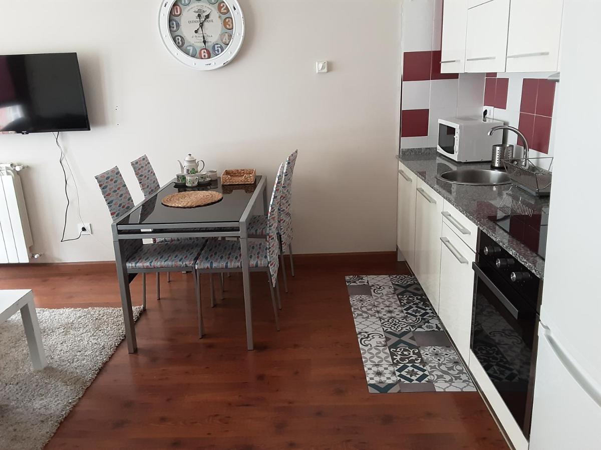 Apartamento Cine Colon 2 Ribadeo Exterior foto