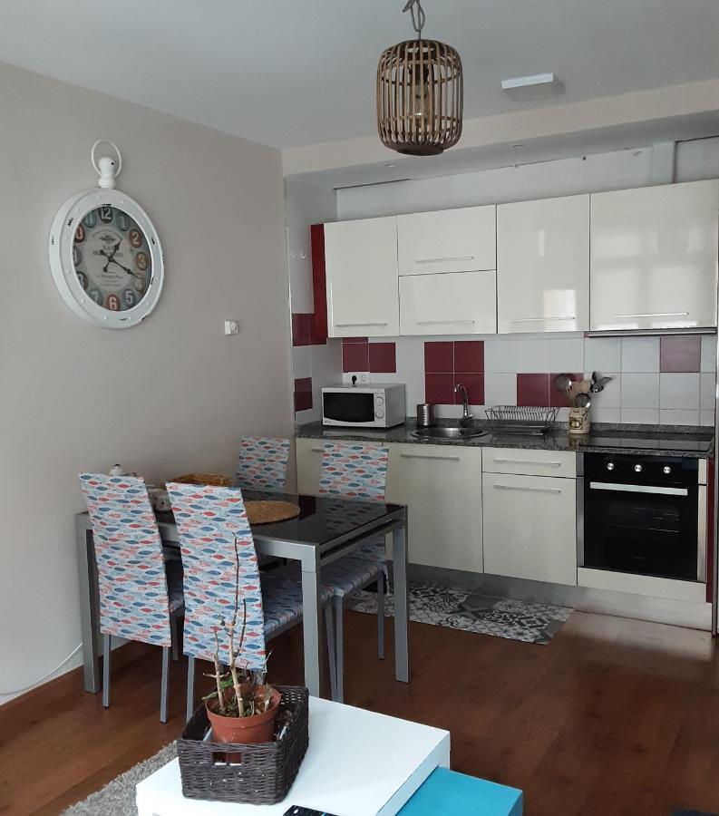 Apartamento Cine Colon 2 Ribadeo Exterior foto