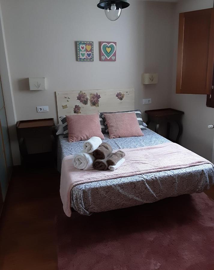 Apartamento Cine Colon 2 Ribadeo Exterior foto